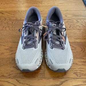 Brooks Ghost 14